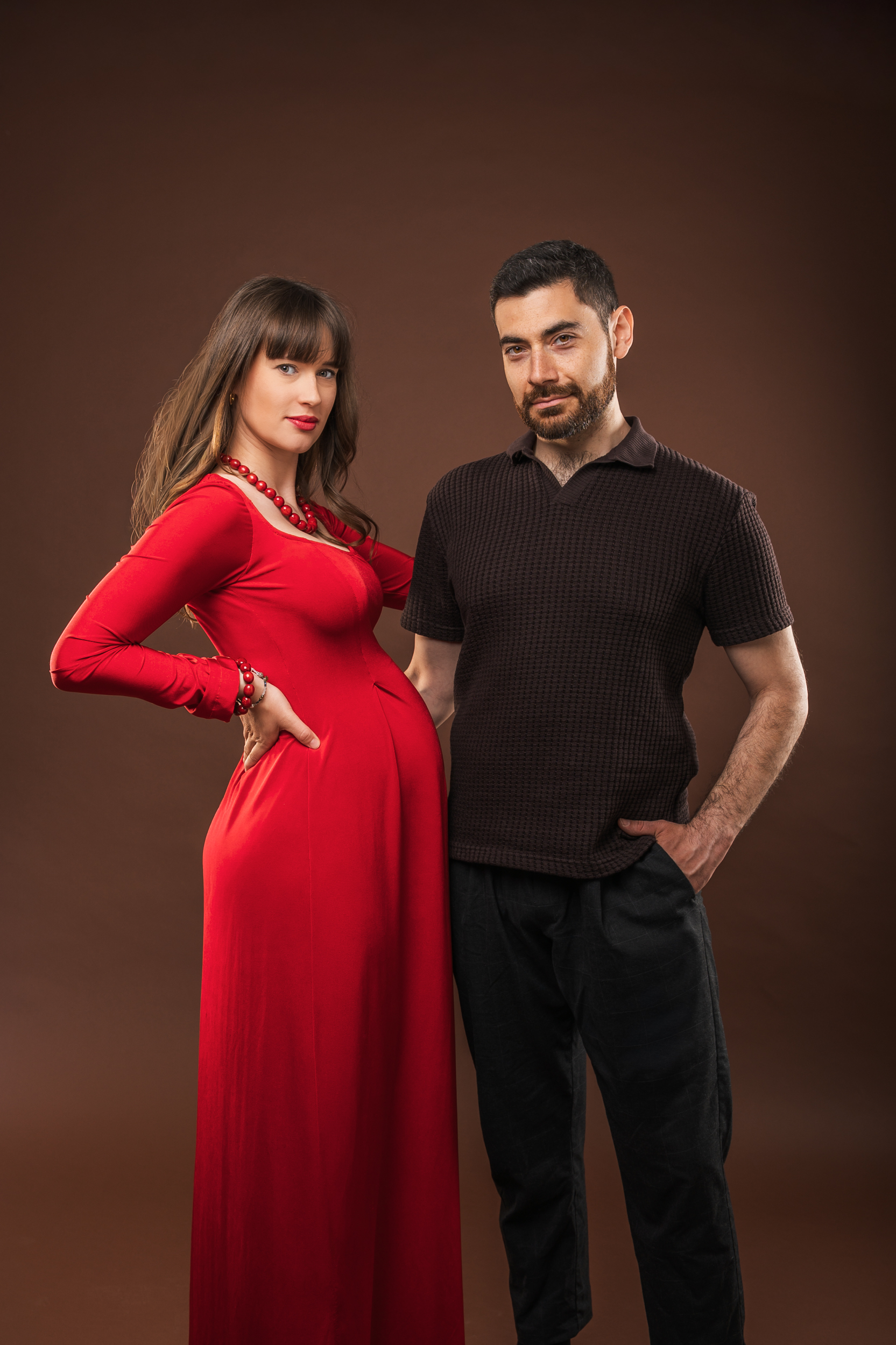 Elegant Gown couple maternity